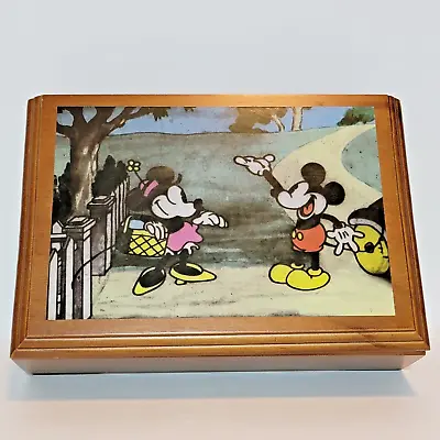 Disney Collectors Watch Club Series V Mickey & Minnie Music Box Fossil DS-206 LE • $89.95