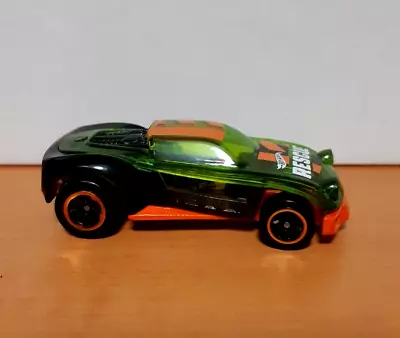 HOT WHEELS Lightnin' Bug. • $6.95