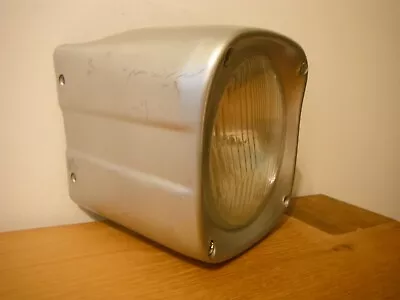 R/h Headlight/lamp & Cowl- Later Massey Ferguson 135 Tractor (shop Soiled) • £19.99