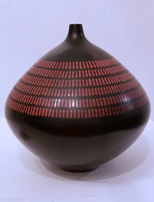 Large Vintage Peruvian Pottery Vase Pot Black And Terra Cotta 13  Tall • $125