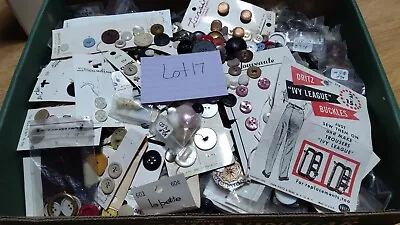 Vintage Buttons Lot-Bagged- Loose -Some On Cards- All Kinds! Lot #17 • $14.99