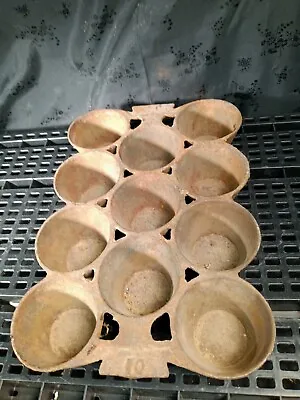  Cast Iron 11 Cup Muffin Pan Unmarked Except For The Number 10. Free Shipping • $46.99