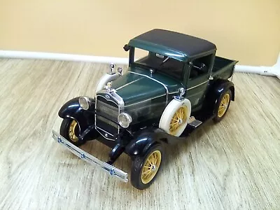 Motor City Classics: 1931 FORD MODEL A PICKUP 1/18 Preowned Die-cast Truck • $19.99