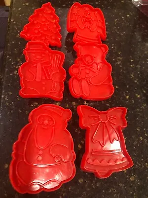 Vintage Christmas Plastic Press Cookie Cutter Set  Of 6 • $8