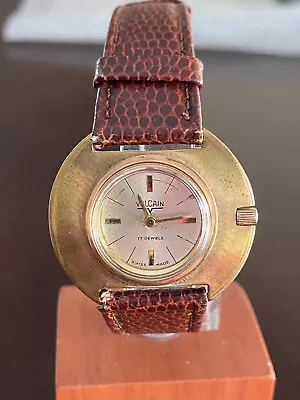 Vintage Ladies Retro Vulcain Wrist Watch Cal. Msr K1 Keeping Time 17 Jewel • $130