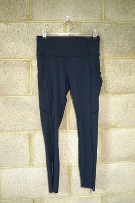 $35 • Buy Lululemon Dark Blue Tights With Large Phone Pockets…size 6…vgc...