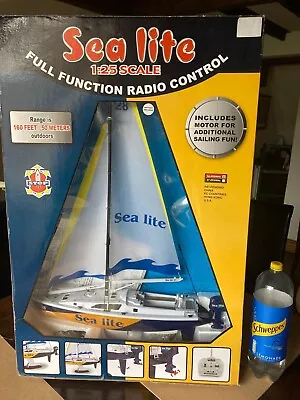 Vintage Sea Lite 1:25 Scale Sailboat RC Sailing Yacht Used Once Immaculate . • £85