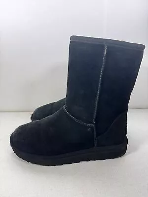 UGG Classic Short Boots Suede Sheepskin Mid Calf Black Womens Size 6 • $29.97