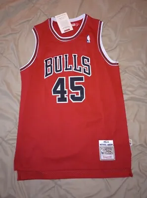 Medium Chicago Bulls Michael Jordan #45 Red NBA Jersey Brand New   • $68.60