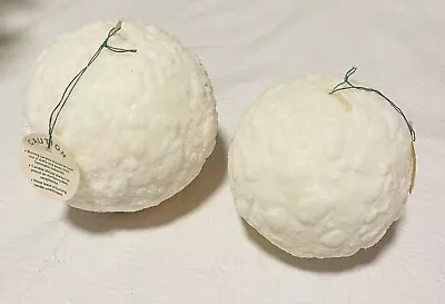 Vintage Elegant White 90s Christmas Snowballs Candle Set Of 2 • $14.99