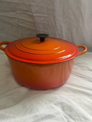 £70 • Buy Le Creuset Cast Iron Shallow Casserole 25cm Volcanic Orange