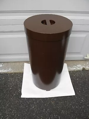 Vintage Retro Hard Plastic Laundry Hamper Brown Lid Vented NO SHIPPING PICKUP • $29.95