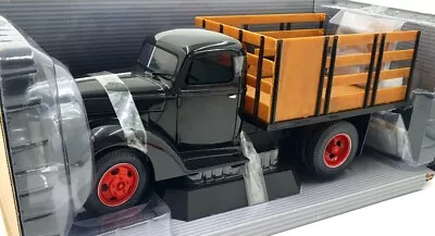 Highway 61 1/16 Scale Diecast 50257 - 1940 Ford Stake Truck - Black • $366.99