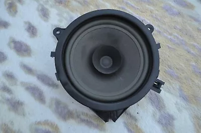 01 - 09 Volvo S60 V70 XC70 XC Left Rear Door Speaker 30679498 • $25