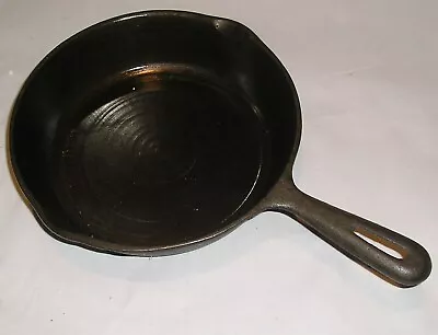 Vintage Cast Iron 8 Inch Skillet / Frying Pan - Double Pour Spouts - Korea • $6.99