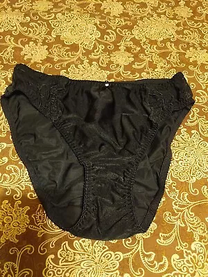 Vintage Wacoal Satin Hi Cut Brief Panties Size Large Color Black • $12.99