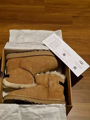 UGG Australia Mini Bailey Bow II Boot Women's Boots - Chestnut UK 5 • £125