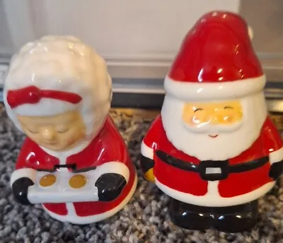 Mr And Mrs Claus Salt And Pepper By Hmk Inc • $2.99