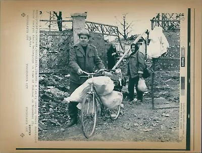 Battle Of Vukovar - Vintage Photograph 1300491 • $18.90