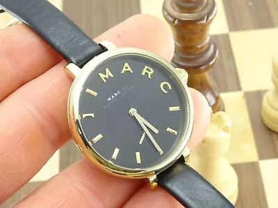 MARC JACOBS 36mm Ladies Black Dial Leather Designer Wristwatch • $6.20