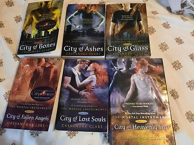 Cassandra Clare BookLlot 6 Mortal Instruments Complete Series 1-6 City Of Bones  • $35