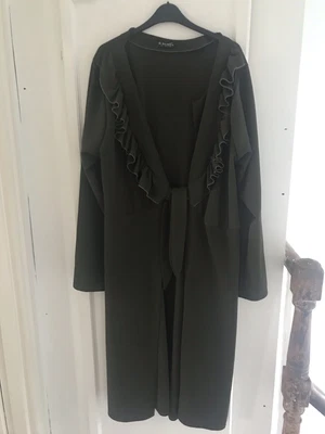 £10 • Buy Green Crepe Maxi Duster Coat Size 24/26.