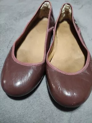 NEW UGG Women's Antora II Deep Bordeaux Casual Shoes Flats Sz. 8 • $29.90