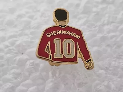 Manchester United Sheringham Kit Treble Badge MUFC Man Utd Memorabilia Man Rare • £9.95