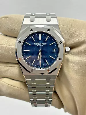 Audemars Piguet Royal Oak  Jumbo  Extra-Thin 39 / Blue Dial / NEW BOX AND PAPERS • $64975