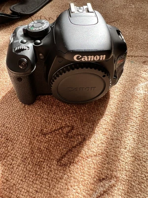 £265 • Buy NIB Canon EOS Rebel 600d / T3i Digital SLR Camera - Body Only (5169B001)