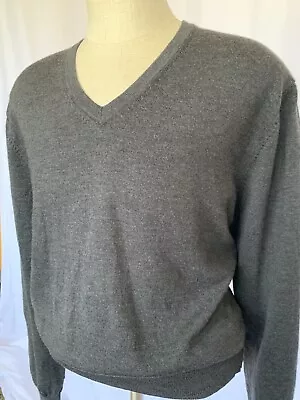 BROOKS BROTHERS Mens Stretch Merino Wool V-neck Sweater Grey Large • $22