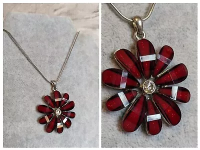 Red Pendant Necklace Daisy Flower Clear Jewel Center Silver Tone Chain 40 + 8cm • £2.85