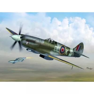 Supermarine Spitfire Mk XIV C/E (1/72 Model Kit Sword 72095) • $19.95