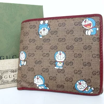 Authentic GUCCI 647603.2778 Doraemon Collaboration Wallet PVC[Used] • $0.99