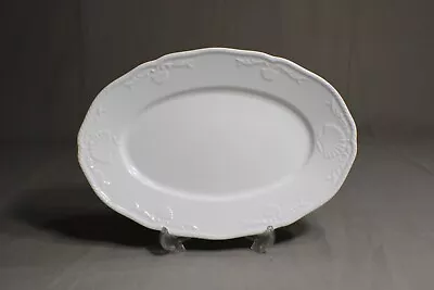 MIKASA Ultra Cream Bone China Relish Dish/Plate Hampton Bays Embossed Shells • $15