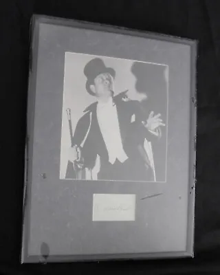 Framed Autograph:  Warren Hull Aka Mandrake The Magician • $95