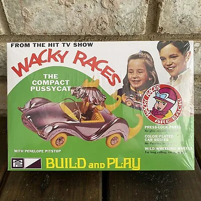 1:25 Wacky Races: Compact Pussycat Figure Snap MPC Model Kit Penelope Pitstop • $32.19