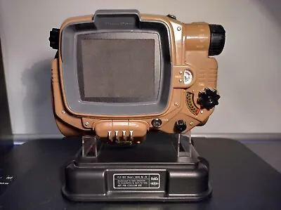 Fallout 4 -  Pip-Boy 3000 - Collectors Edition Replica W/Case • $200