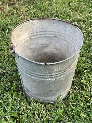 VINTAGE Galvanized Metal Bucket PAIL FARMHOUSE Rustic Planter Primitive • $24.99
