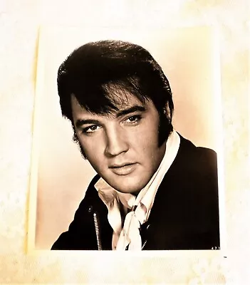 ELVIS PRESLEY 8 X10  Glossy Black And White Photo Portrait Picture Image  • $4