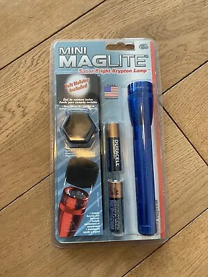 Mini Maglite Flashlight 2009 Blue Sealed New  • $13.47