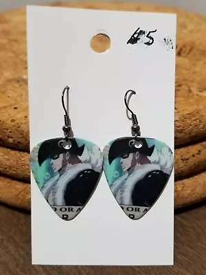 $2.50 • Buy Anime One Piece X-drake Guitar Pick Dangle Earrings            X9