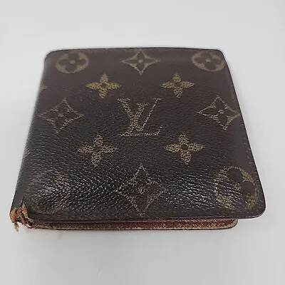 LOUIS VUITTON Monogram Canvas Mens Bifold ..authentic  • $55