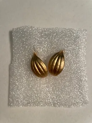 Michael Michaud Retired Piper Post Earrings 3554 Retail Price $51 • $22