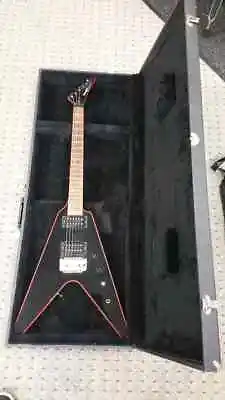 $950 • Buy Fernandes Flying V 6 String Electric Black Guitar