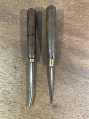 £20 • Buy Antique Wood Carving No.2 Corner & No.13 Front Bent Chisels Woodwork Tools