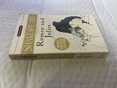 William Shakespeare Romeo And Juliet Milton Glaser Classic Vintage Paperback • $7.99