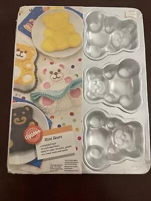 Vintage 1991 Wilton Mini Teddy Bear Cake Pan Baking Mold 2105-4497 11.5  X 14  • $3.50