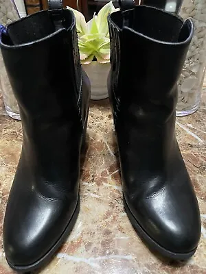 Vince Camuto Highland Black Leather Pull On Black Heel Ankle Boots Bootie 8 /38 • $28.99