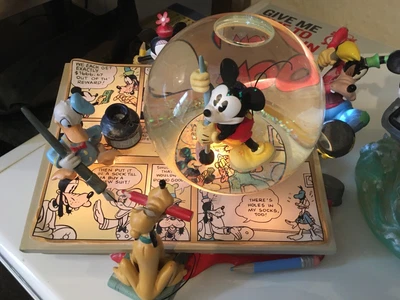 £55 • Buy Disney Mickey Mouse Snow Globe Musical
